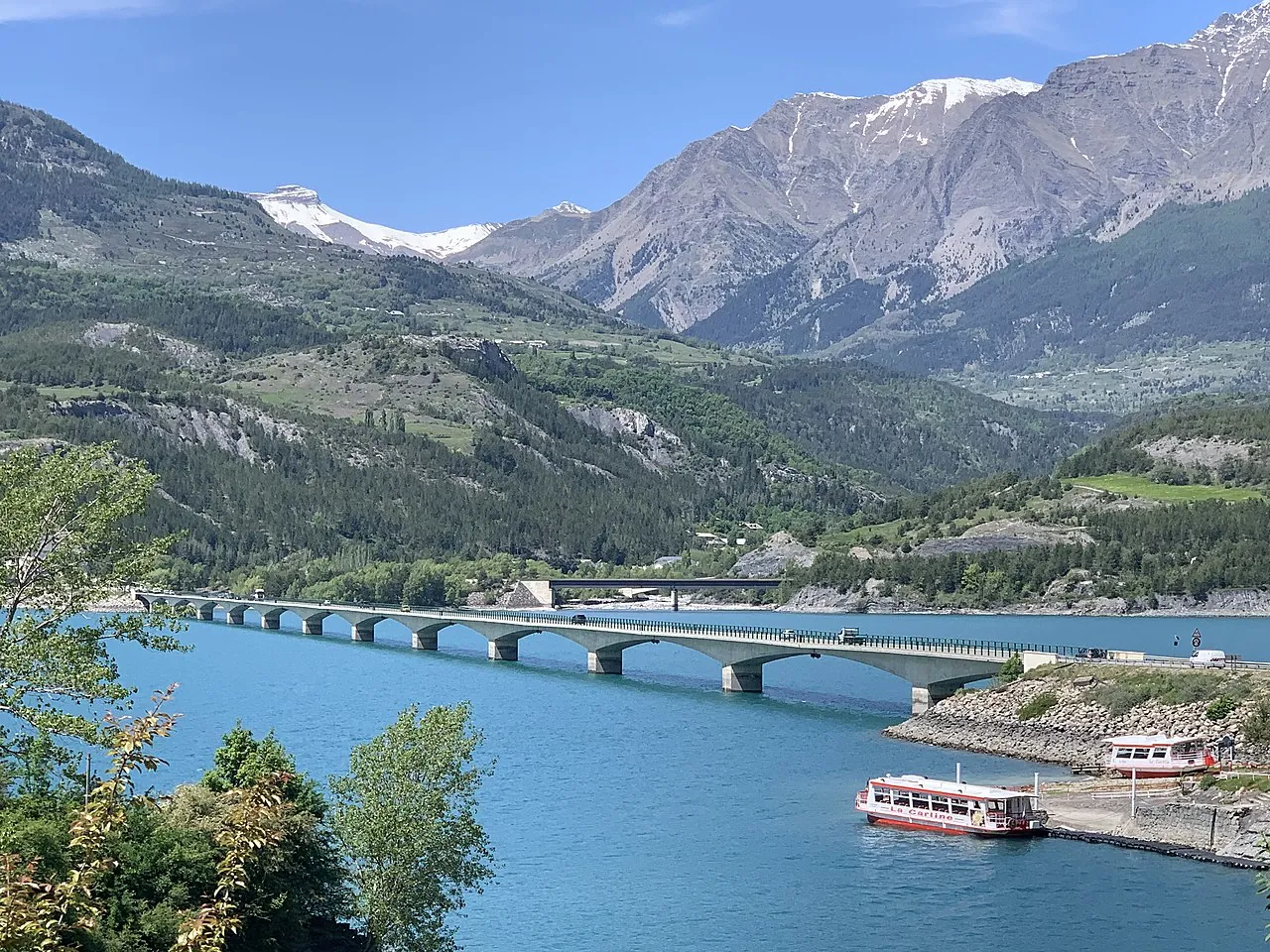 Vue de Savines-le-Lac