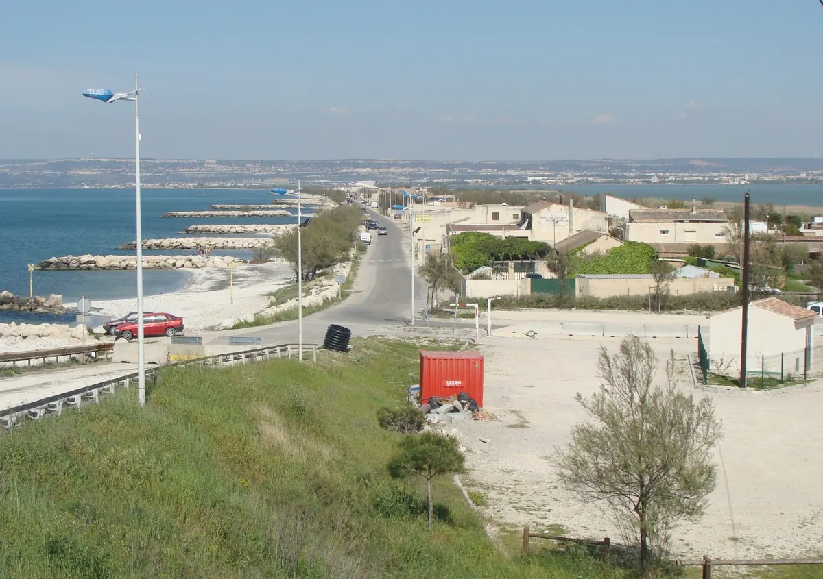 Vue de Châteauneuf-les-Martigues