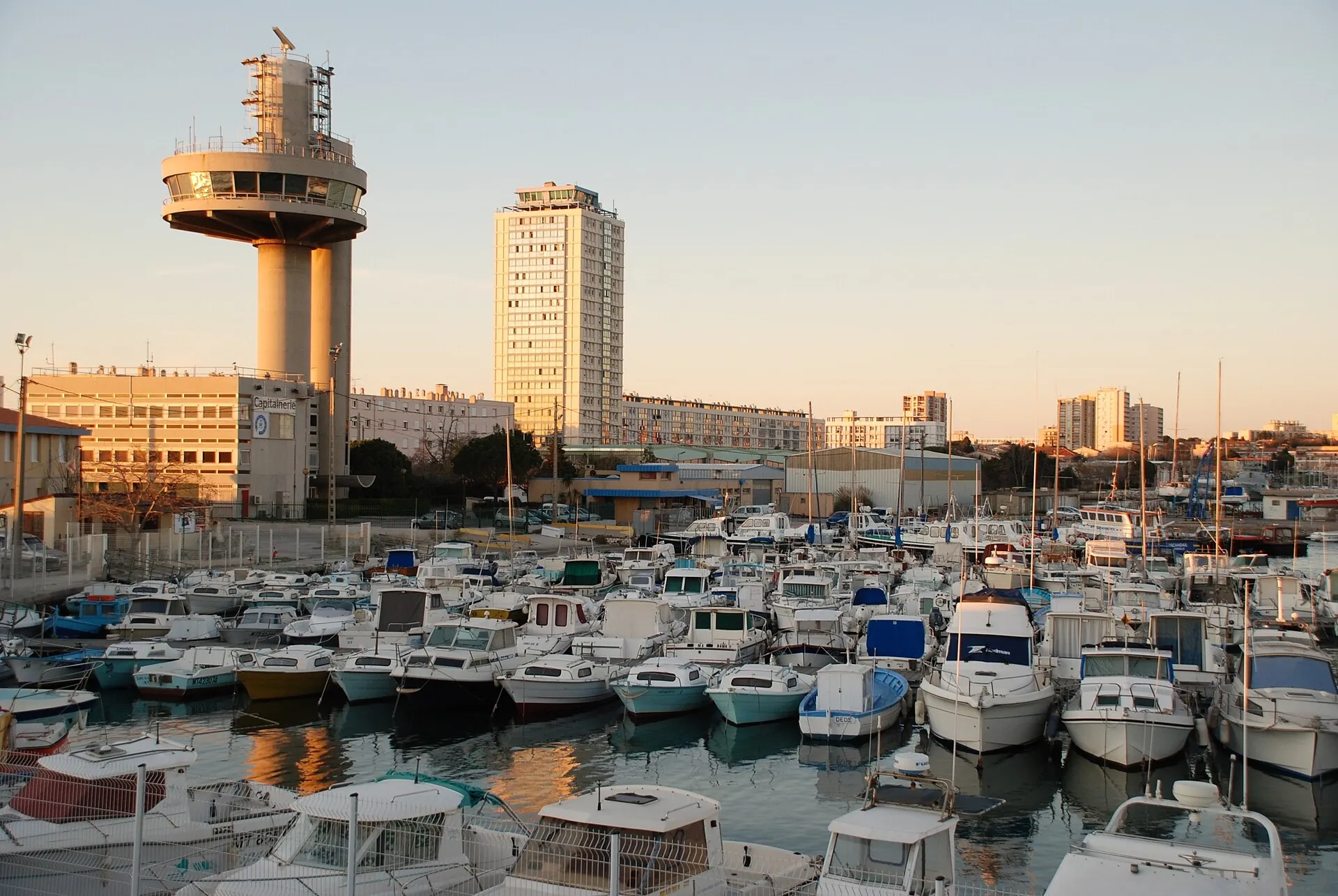 Vue de Port-de-Bouc