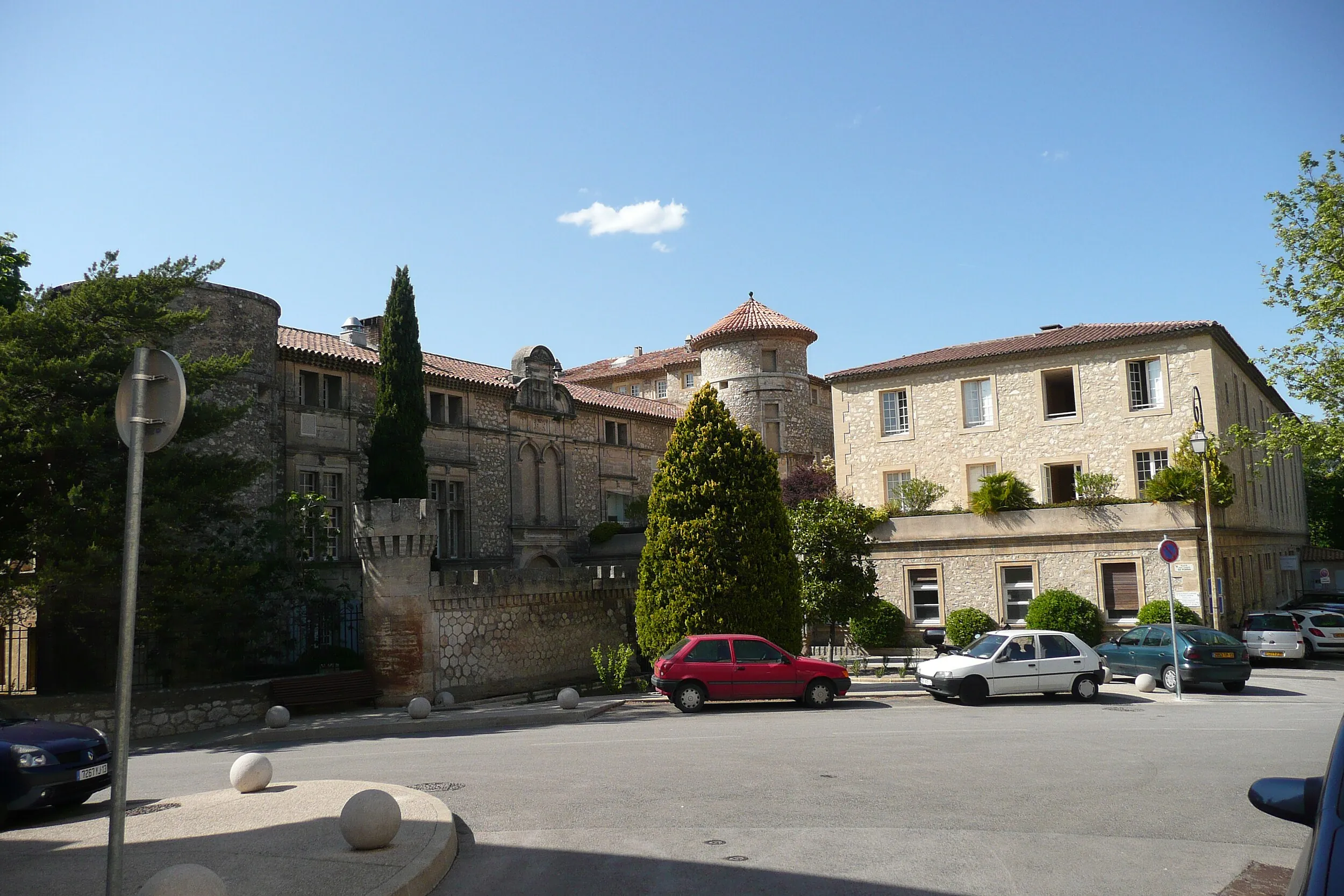 Vue de La Roque-d'Anthéron