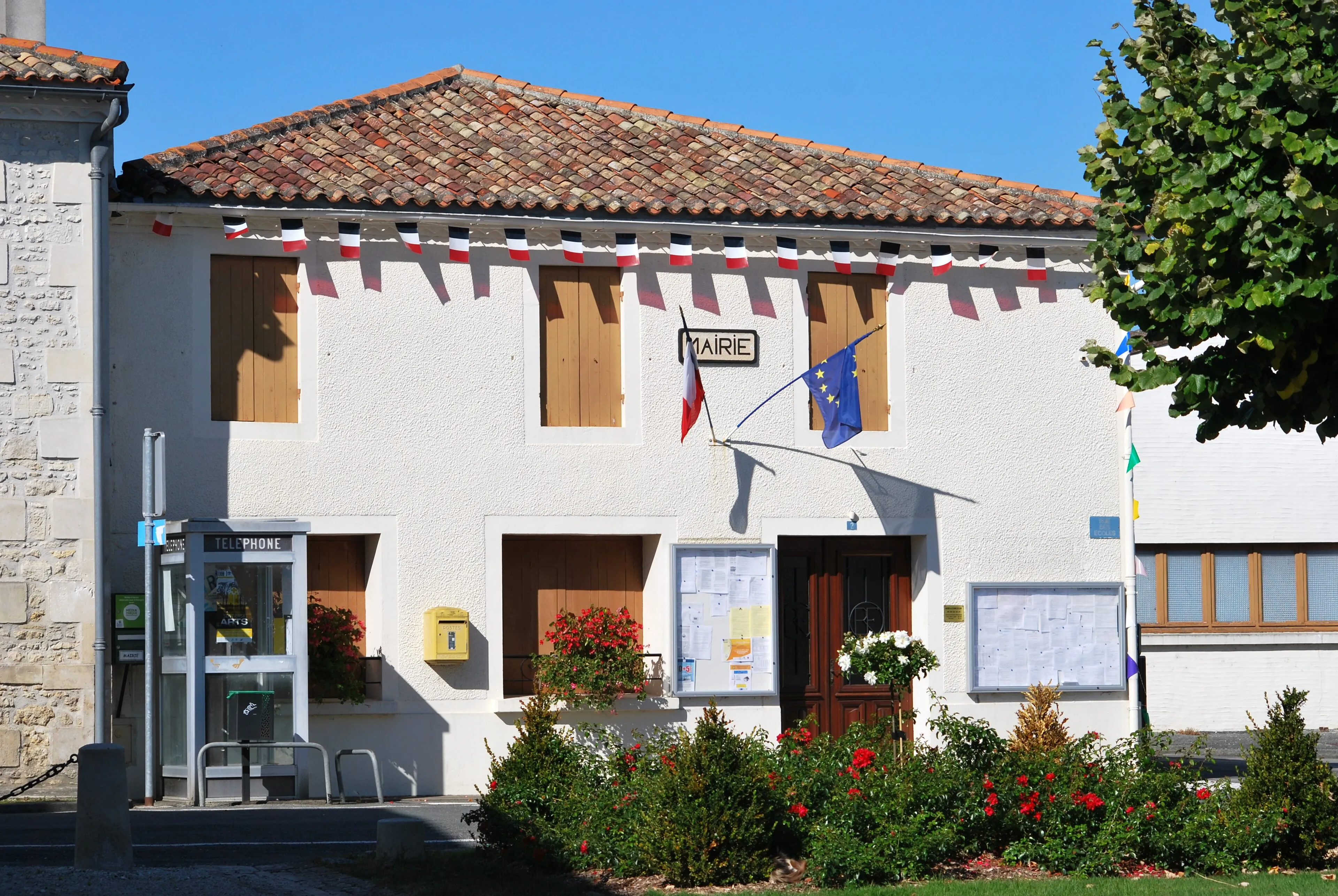 Vue de Corme-Écluse