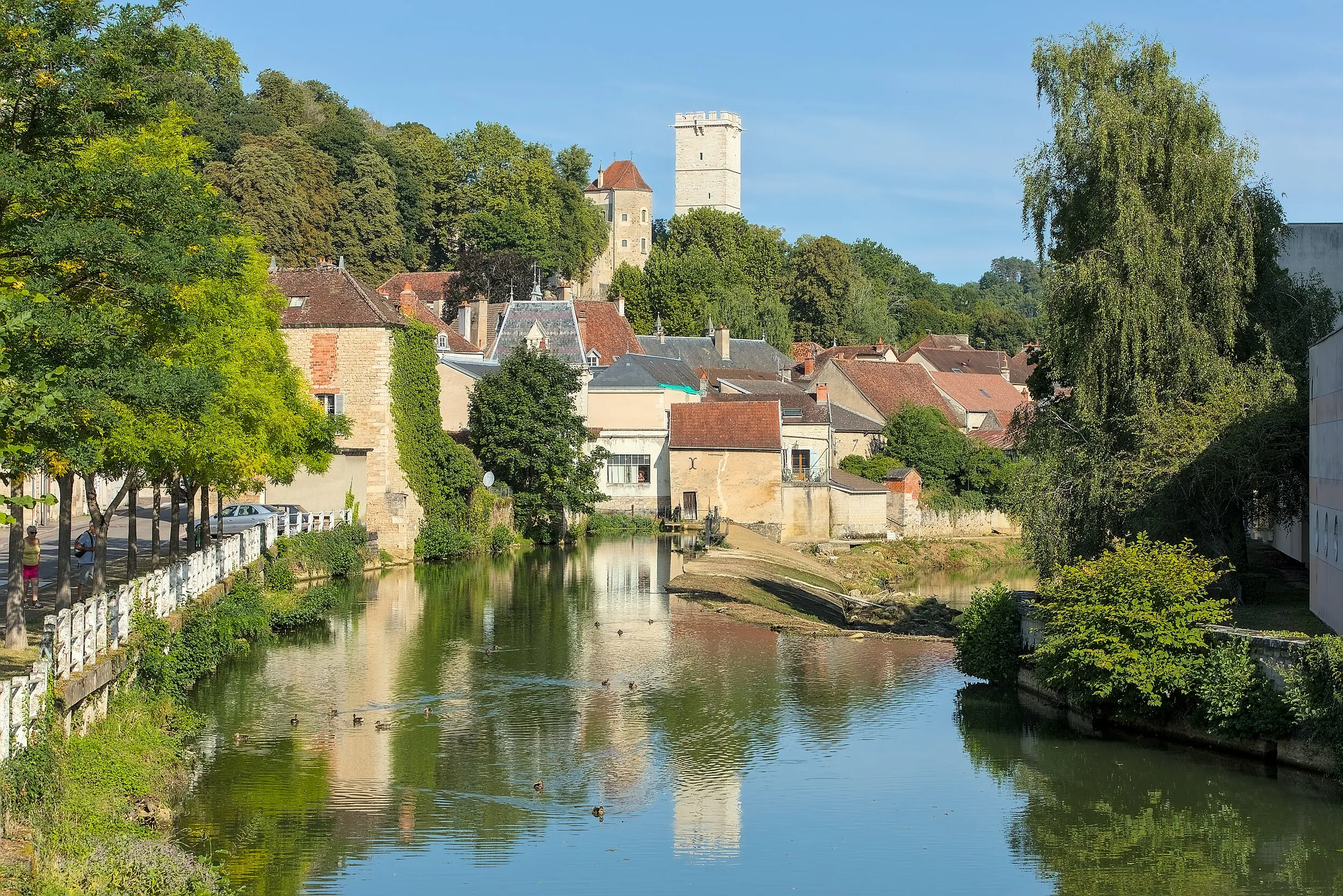 Vue de Montbard