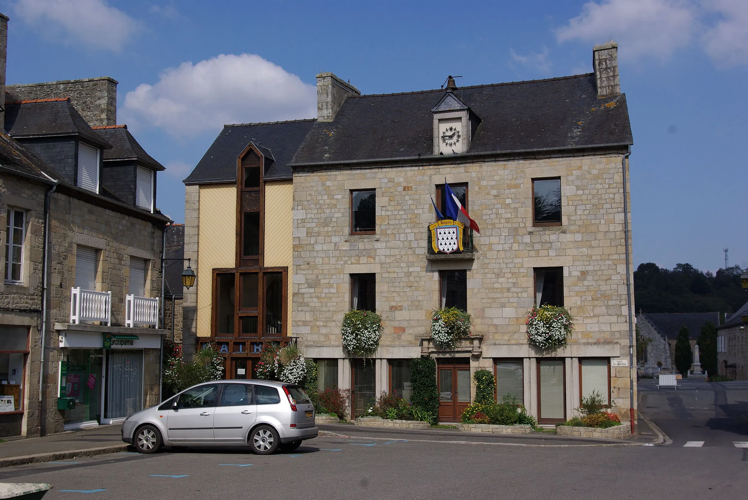 Vue de Jugon-les-Lacs