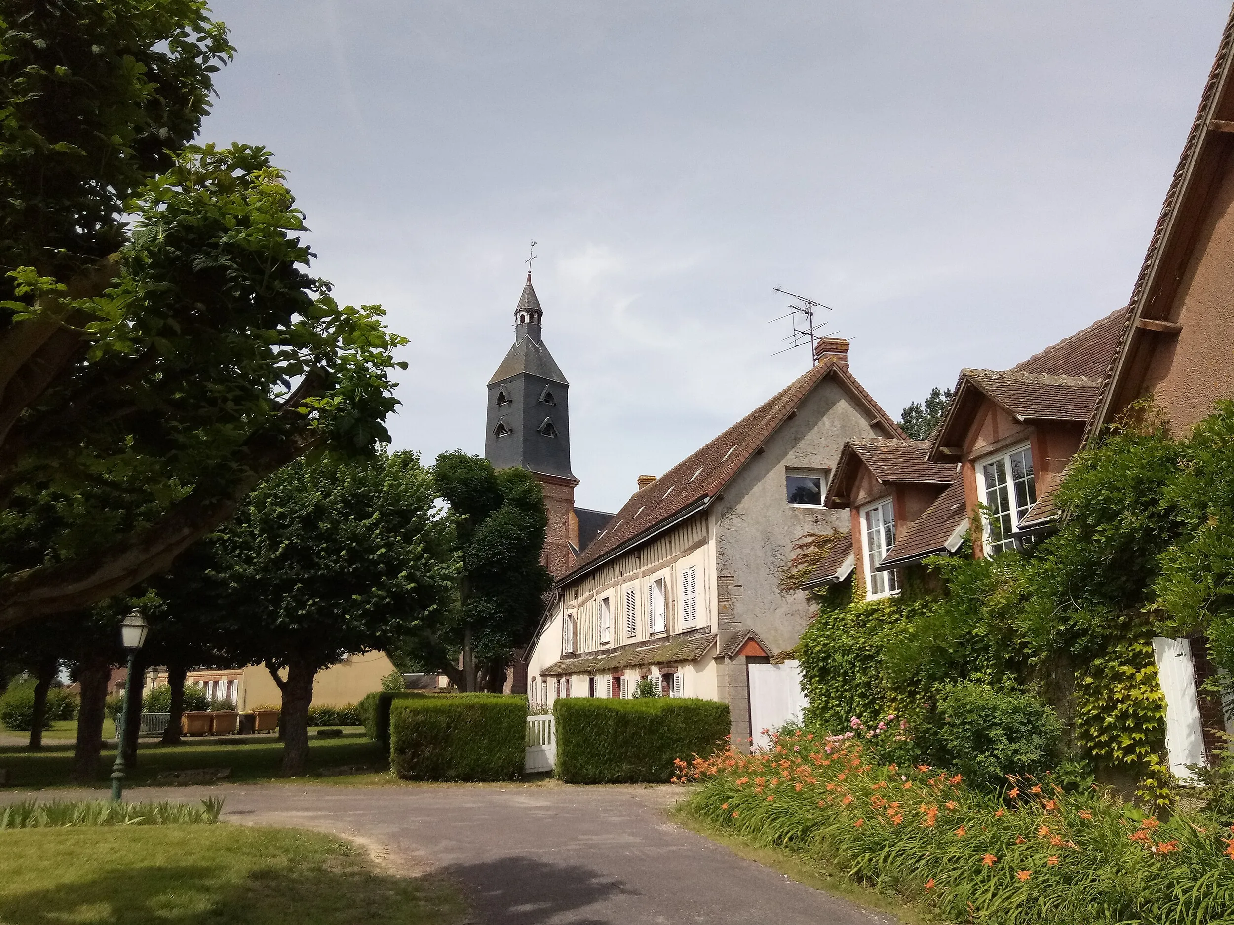Vue de Tremblay-les-Villages