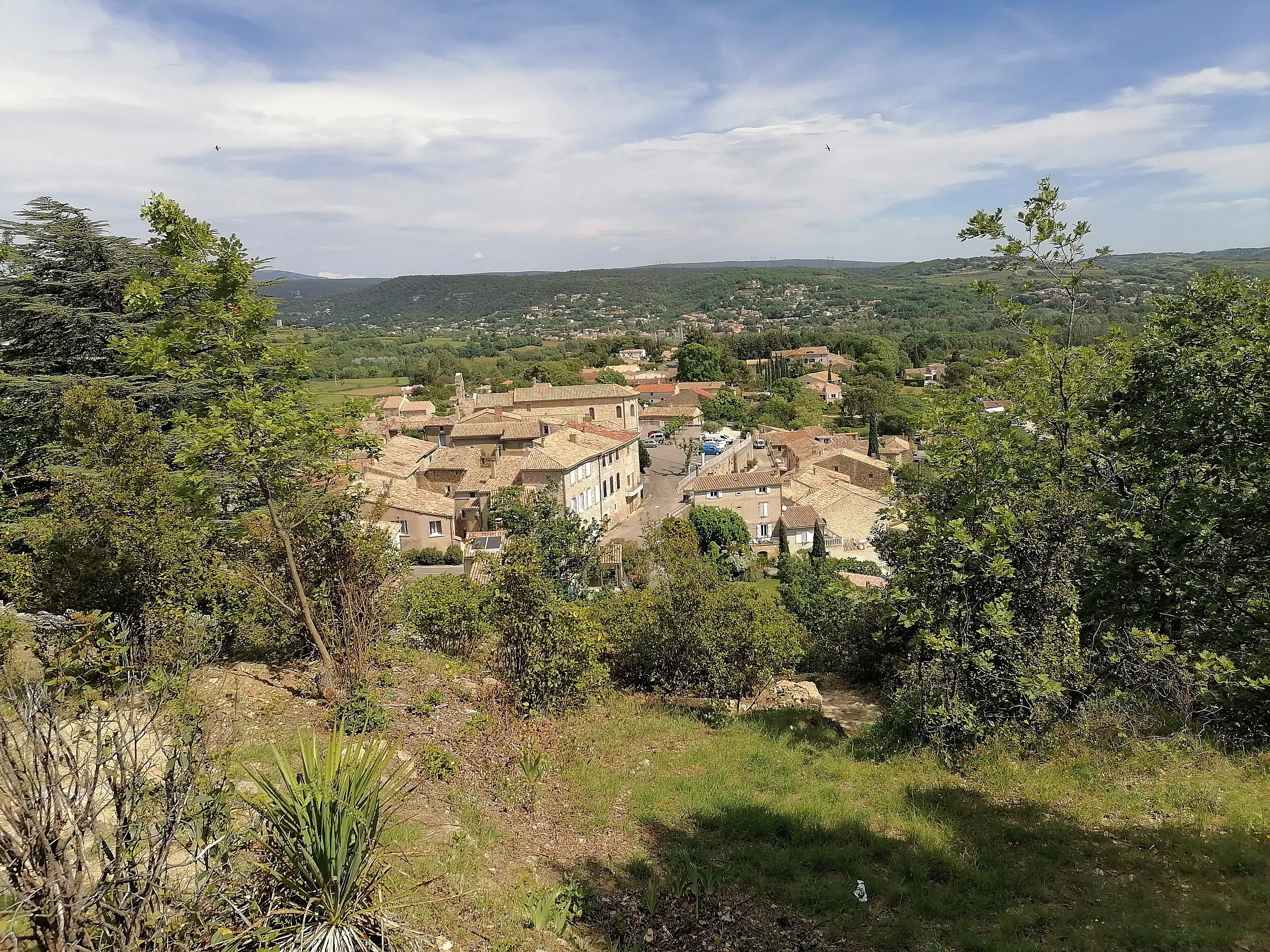 Vue de Saint-Julien-de-Peyrolas