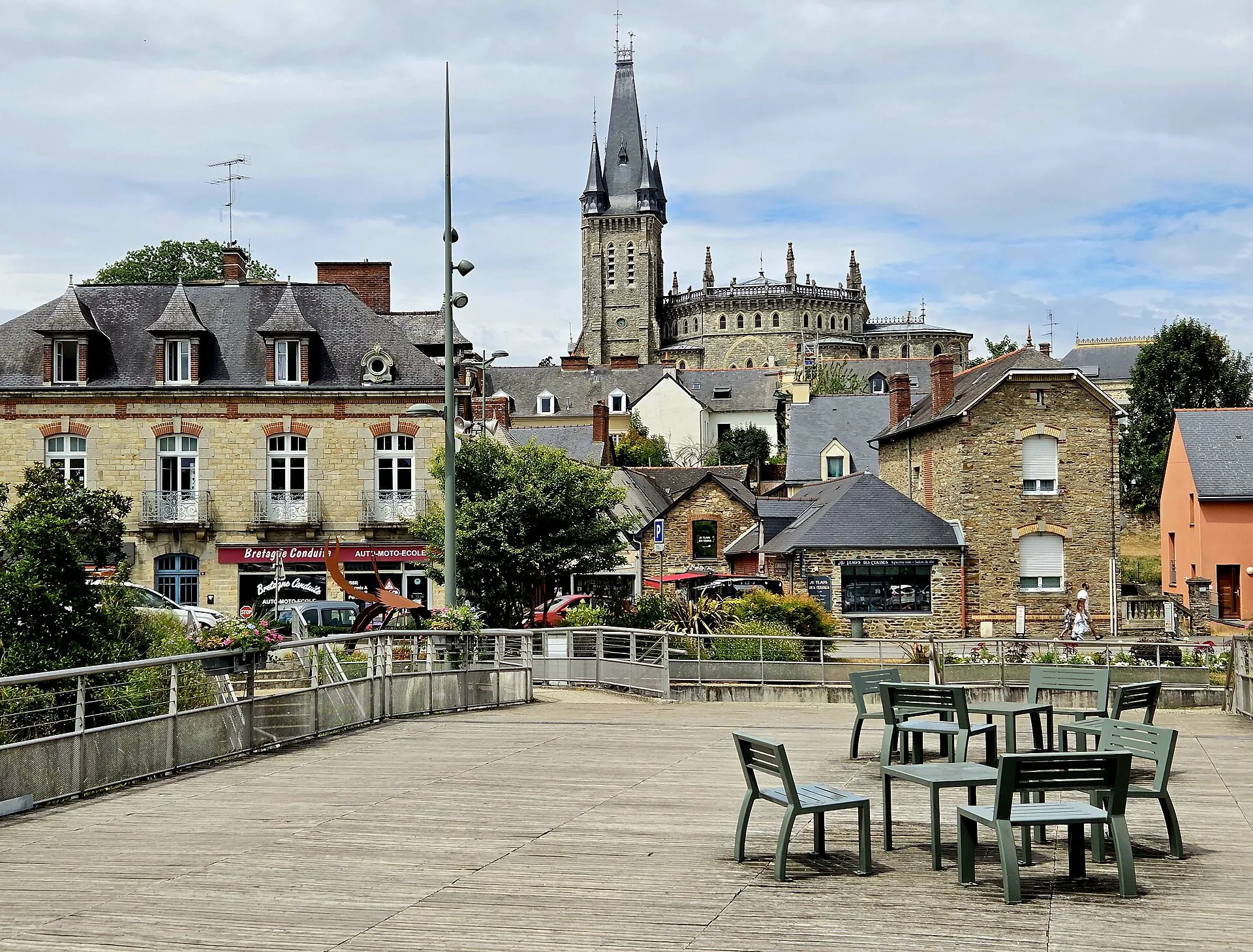 Vue de Châteaubourg