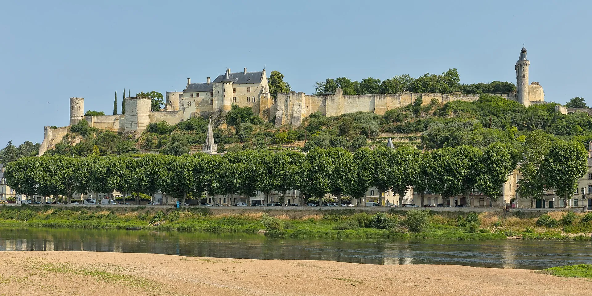 Vue de Chinon
