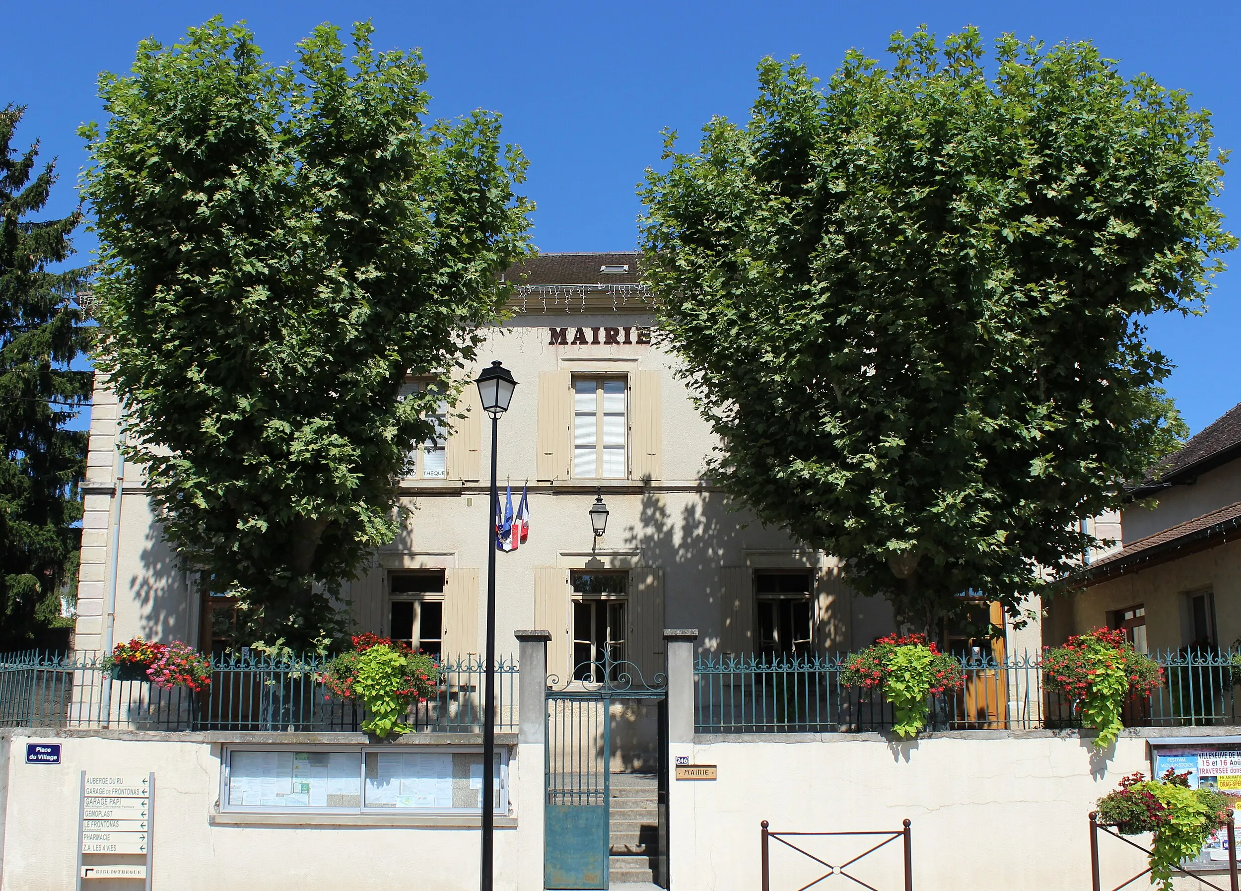 Vue de Frontonas