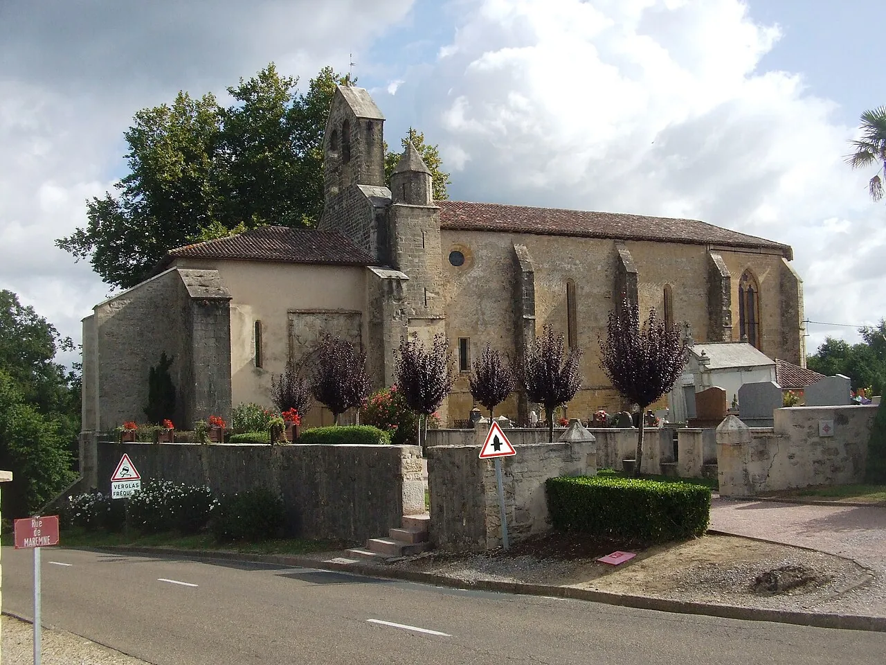 Vue de Saint-Martin-de-Hinx