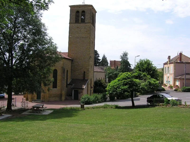Vue de Saint-Nizier-sous-Charlieu