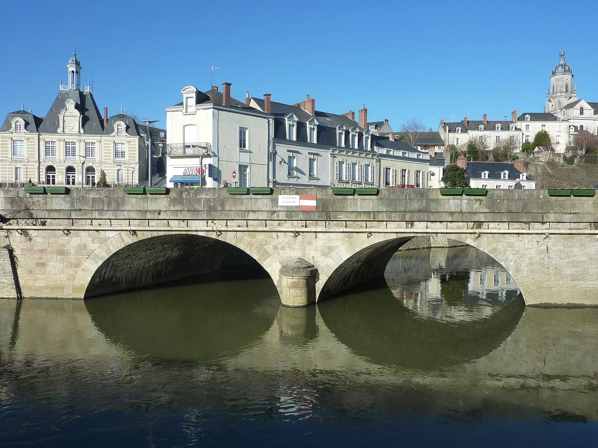 Vue de Segré-en-Anjou Bleu