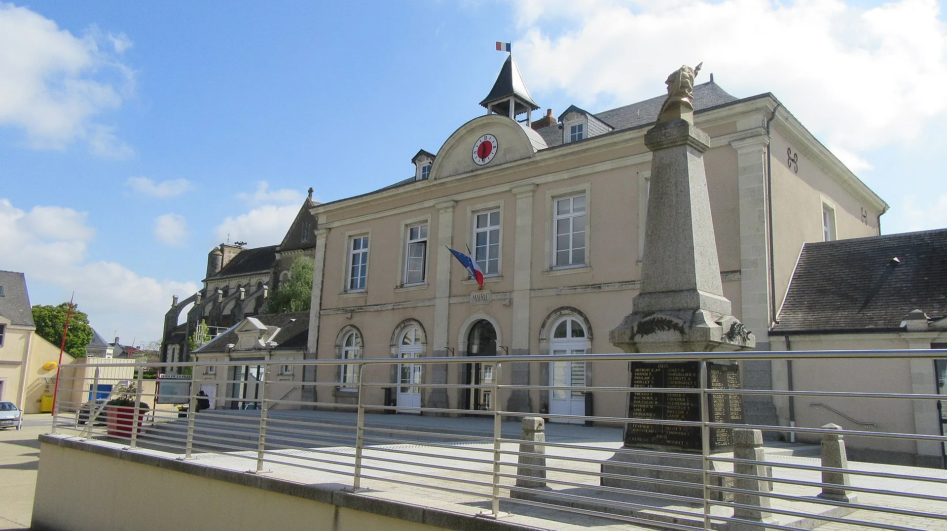 Vue de Cossé-le-Vivien