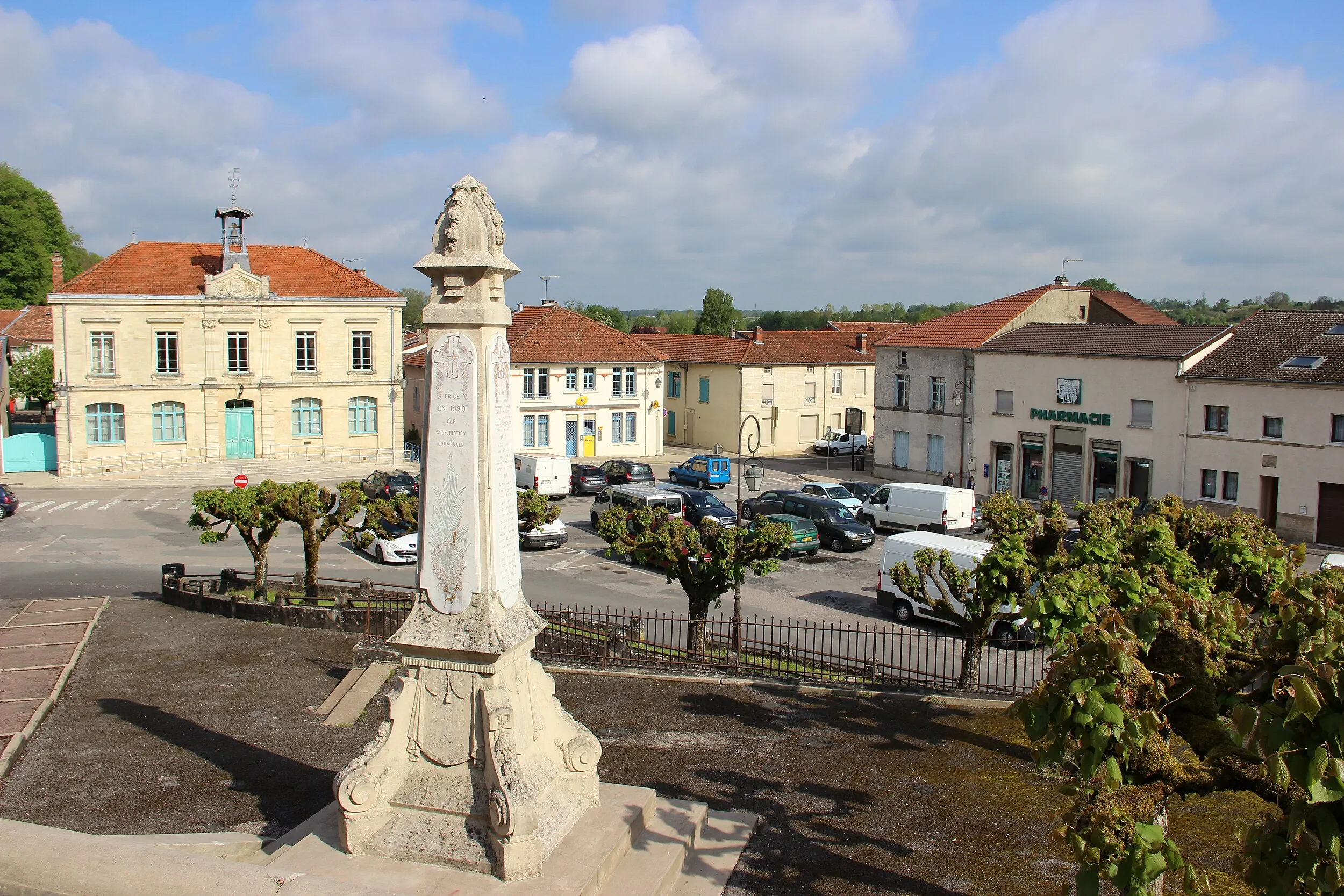 Vue de Fains-Véel