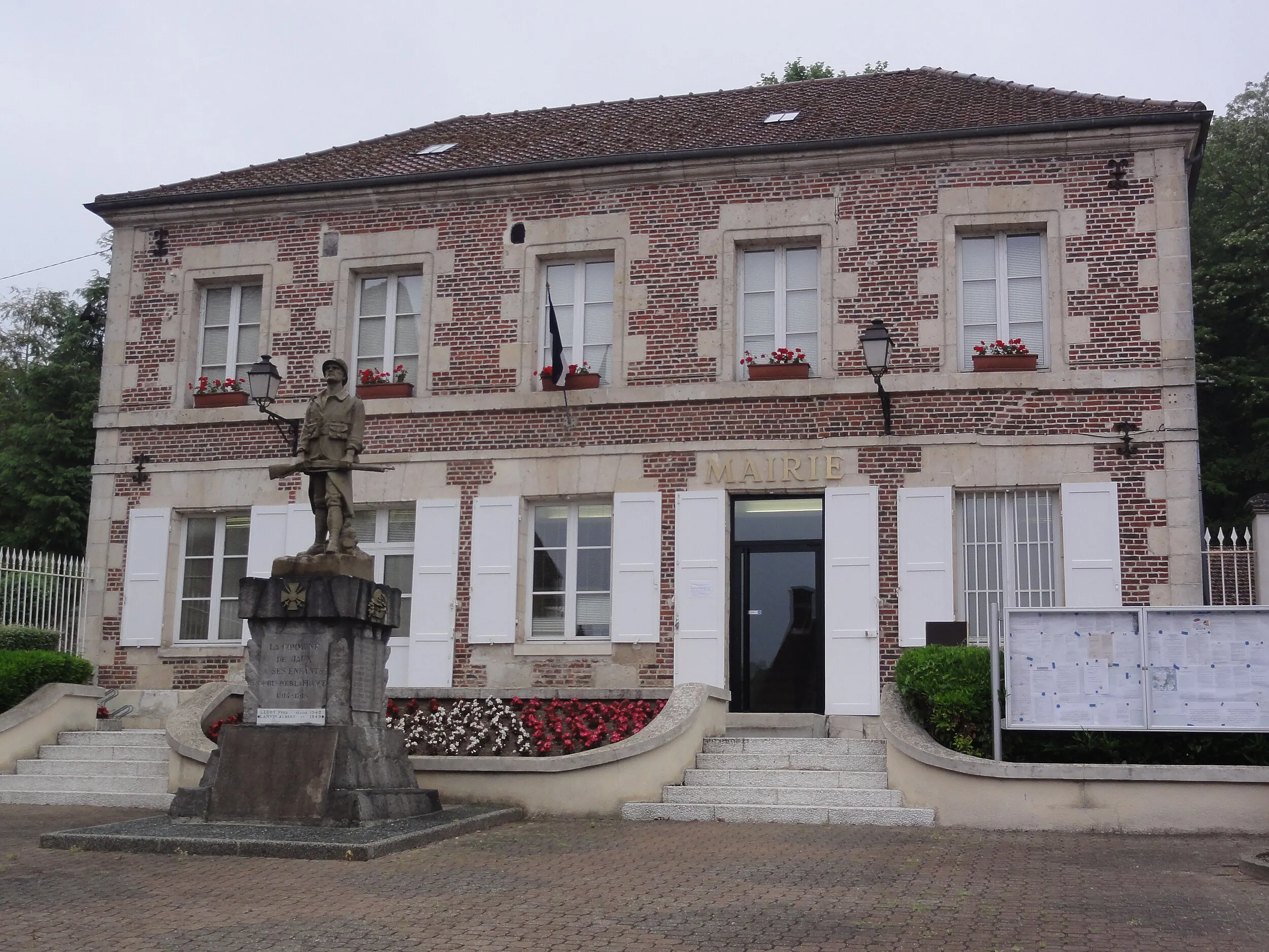 Vue de Jaux