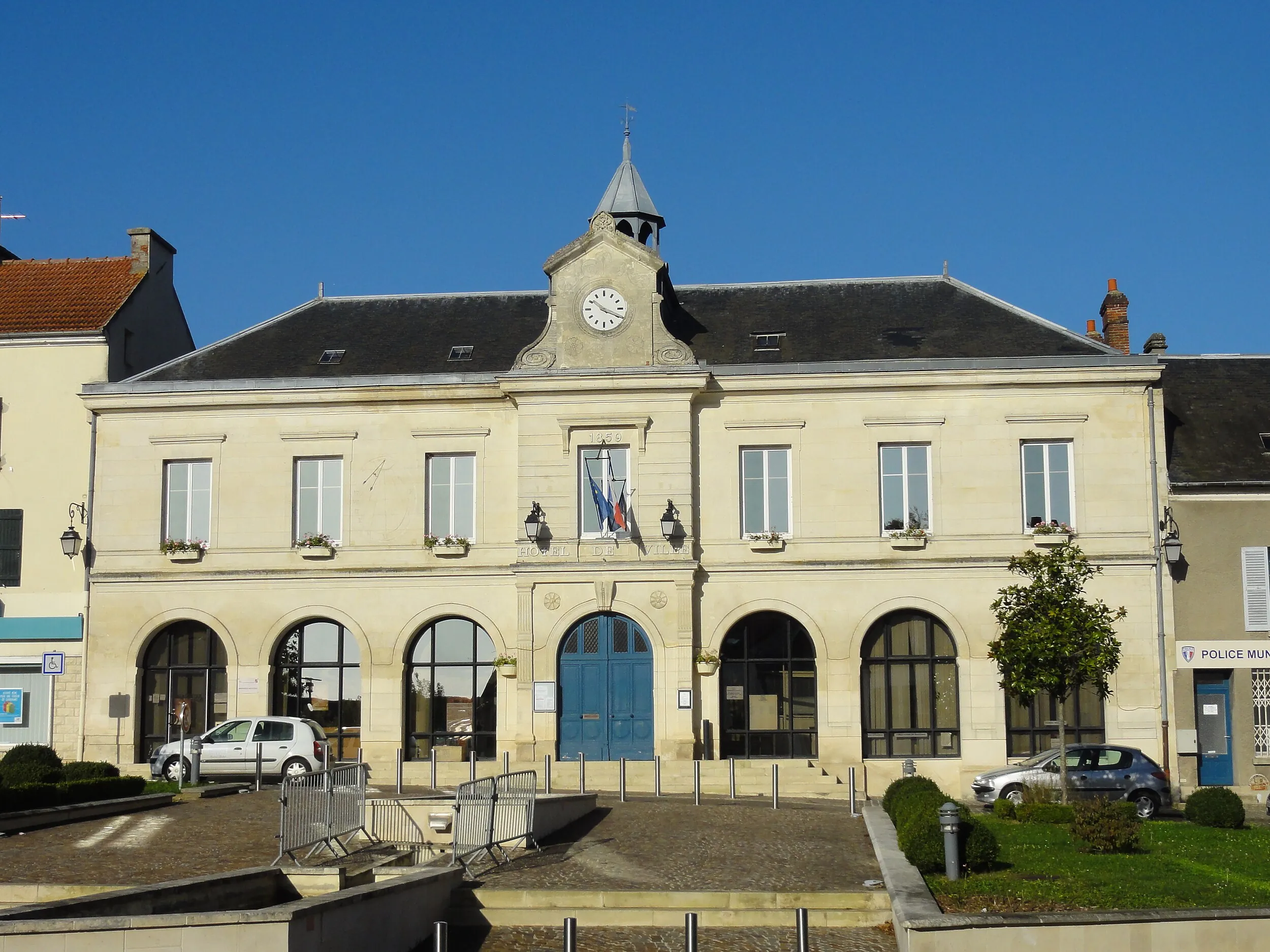Vue de Nanteuil-le-Haudouin