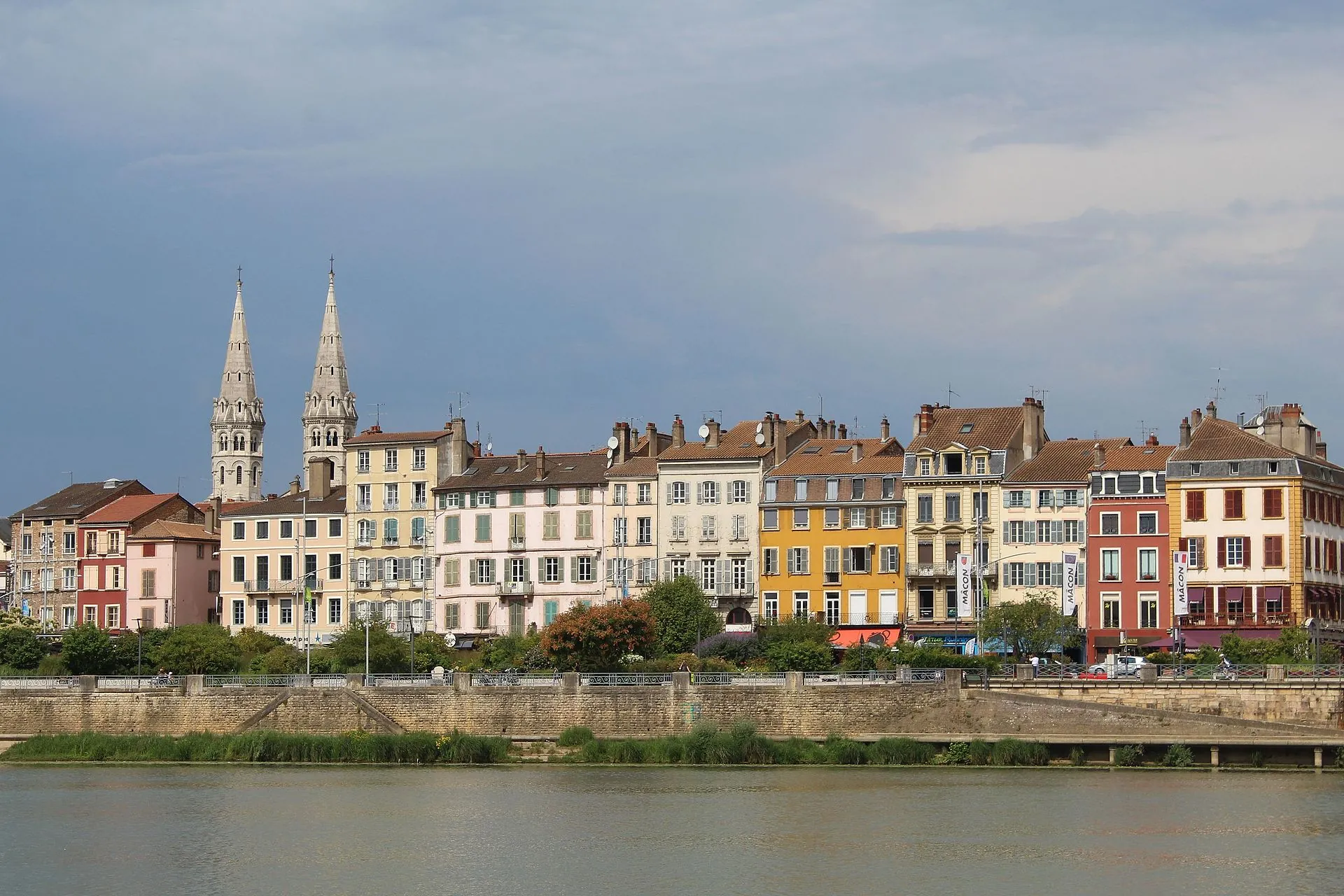 Vue de Mâcon