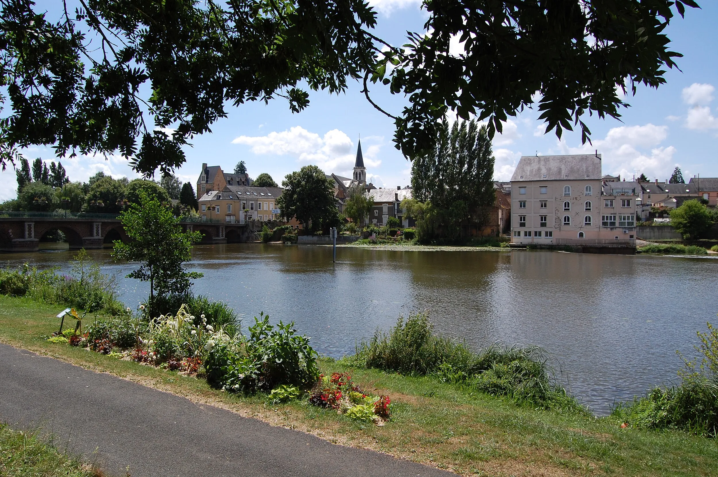 Vue de La Suze-sur-Sarthe