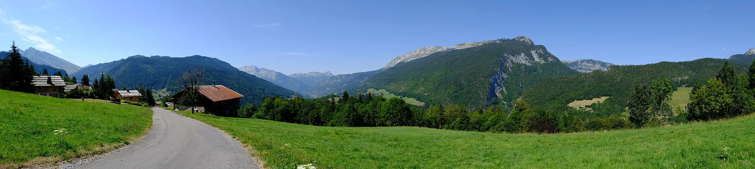 Vue de Saint-Jean-de-Sixt
