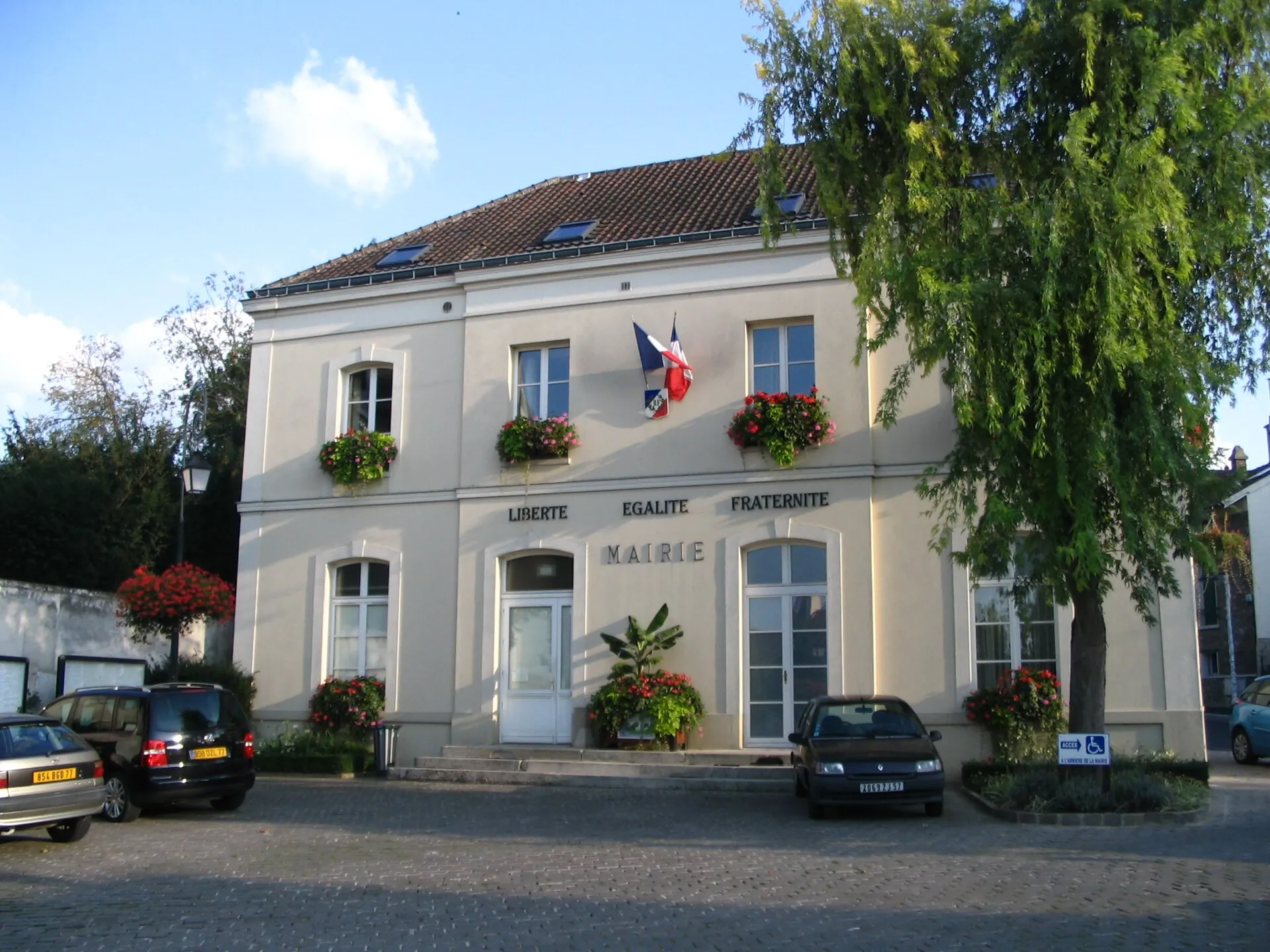 Vue de Saint-Thibault-des-Vignes