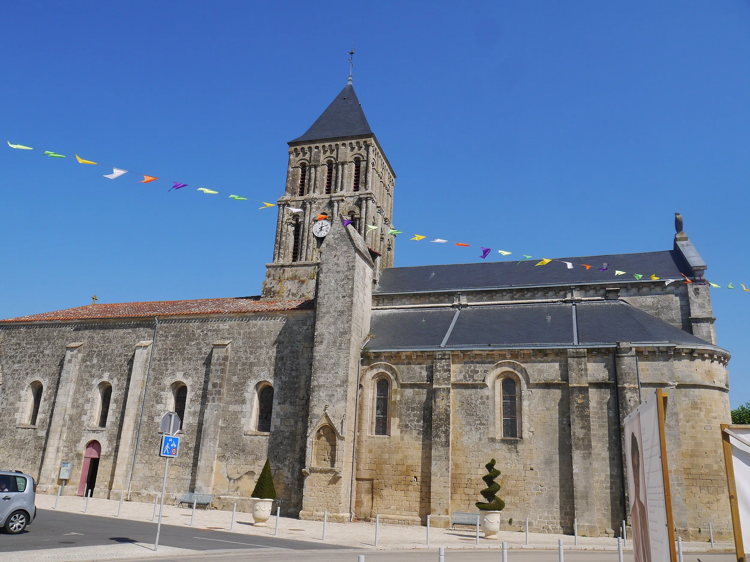 Vue de Saint-Hilaire-des-Loges