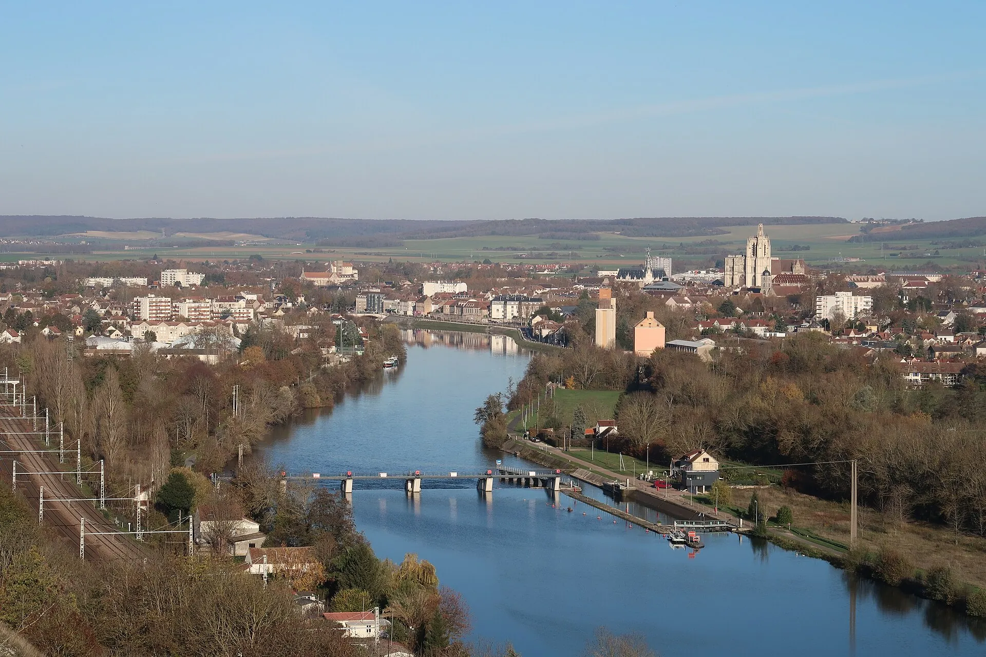 Vue de Paron