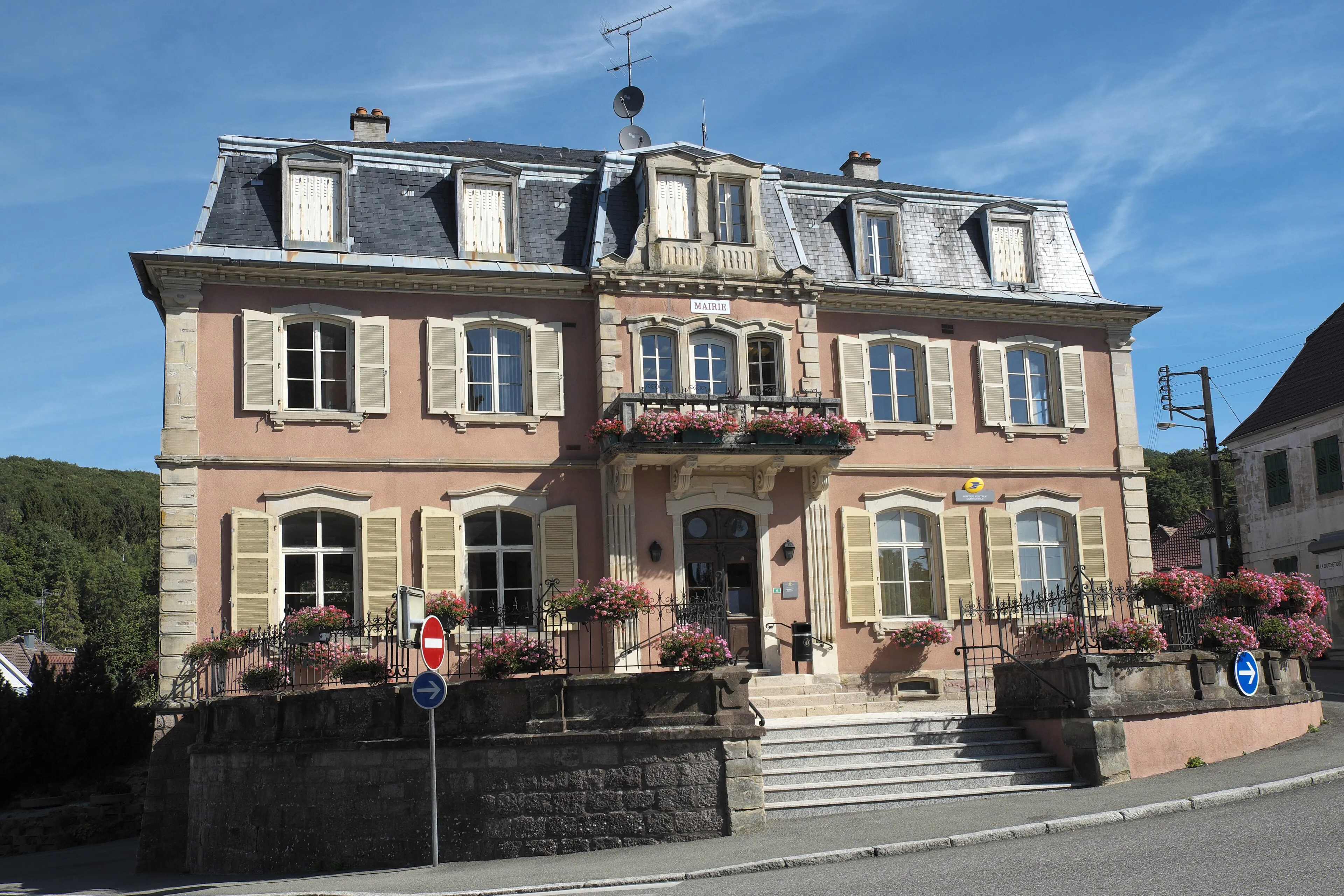 Vue de Rougemont-le-Château